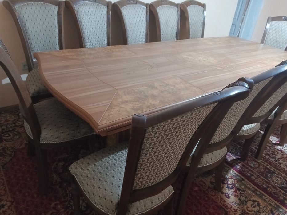 Стол стул сотилади