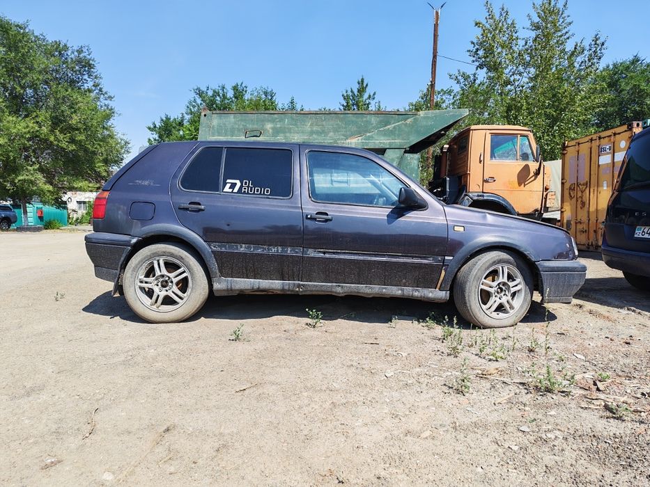 Продам VW GOLF 3
