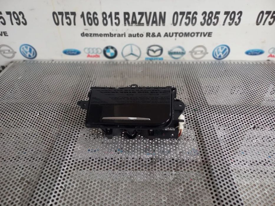 Suport Pahare Audi A8 4H D4 Volan Stanga An 2010-2011-2012-2013-2014-2015-2016-2017 Dezmembrez Audi