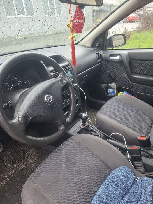 Vând Opel Astra G