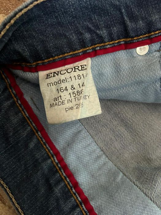 Джинсы для подростка