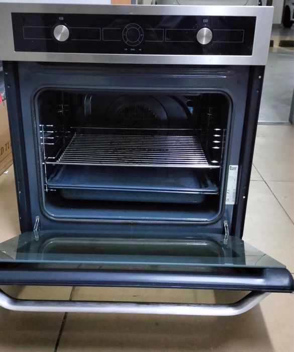 Духовой шкаф Teka