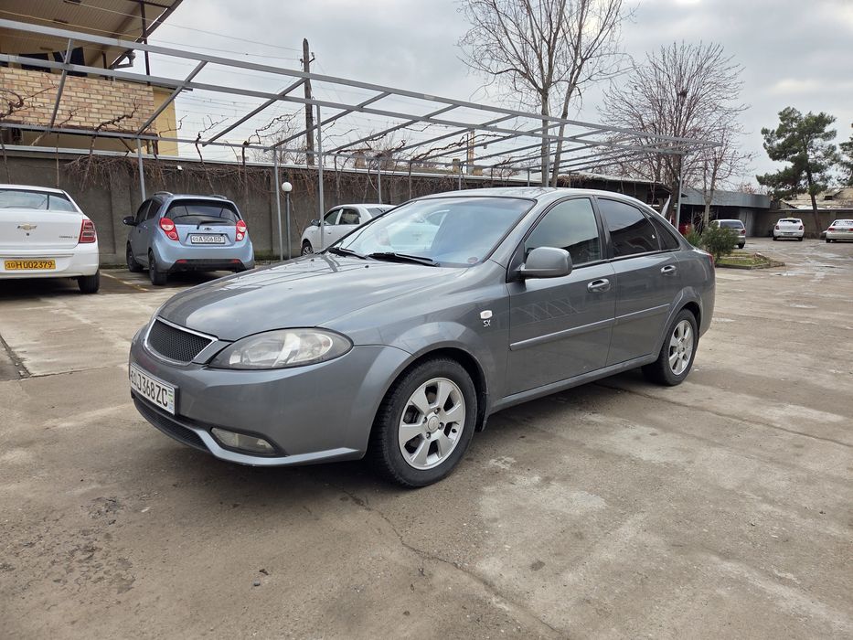 Джентра мокрый асфальт