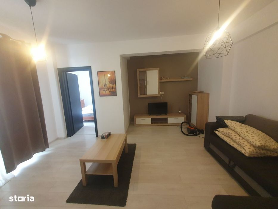 Închiriez 3 camere in Otopeni zona parcul Unirii