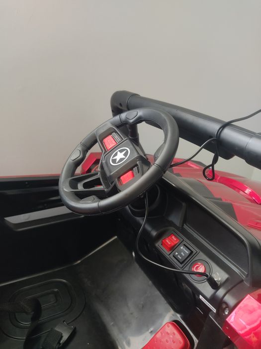 Детский электромобиль