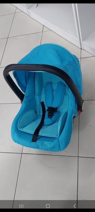 Vând scoica Primii Pasi