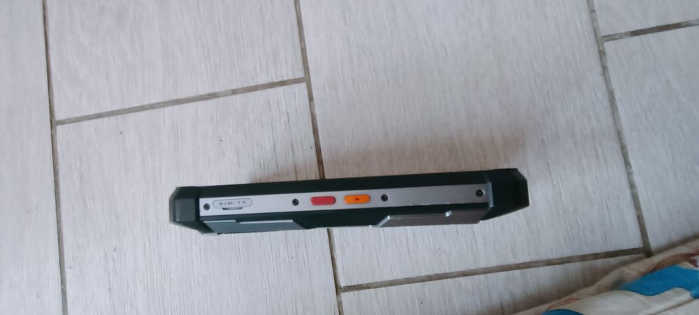 Телефон продам состояние отличное