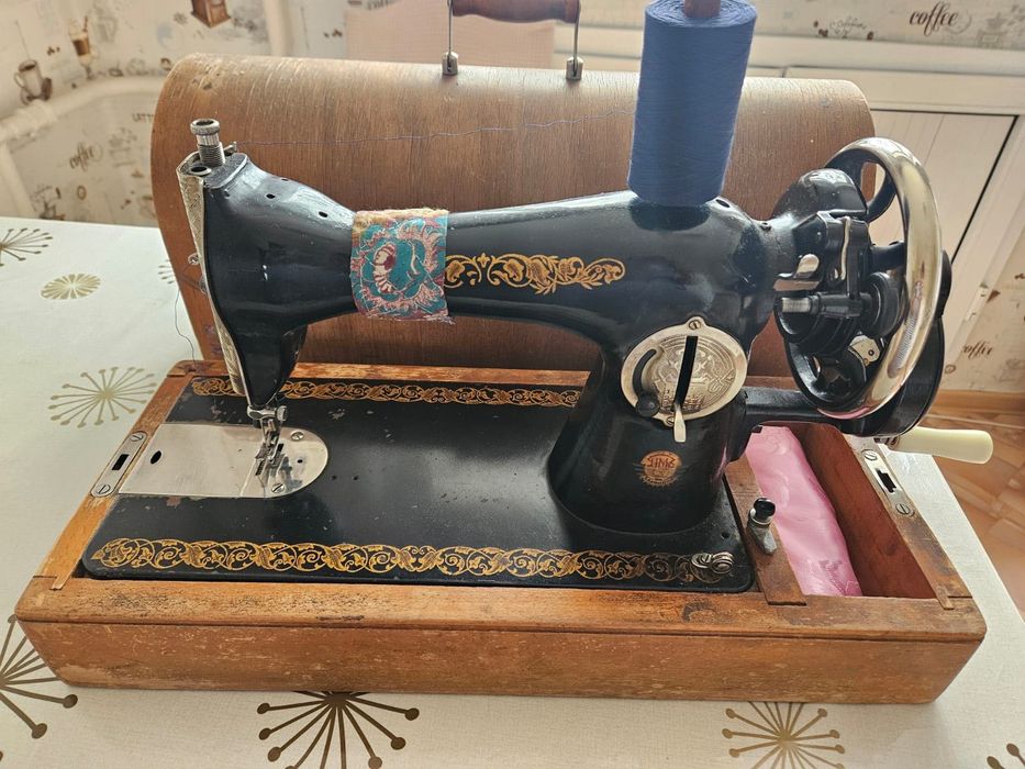 продам швейную машину