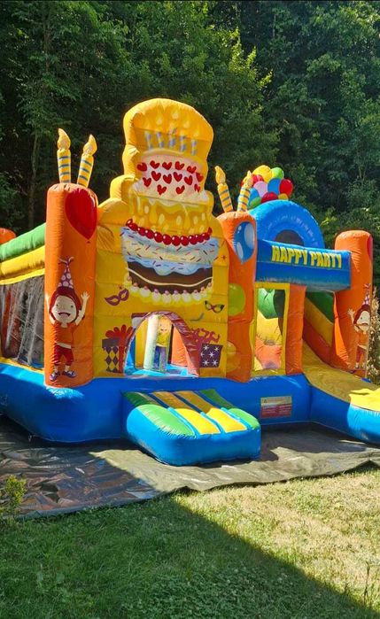 Inchiriez tobogan gonflabil petrecere, nunta, zi de nastere copii