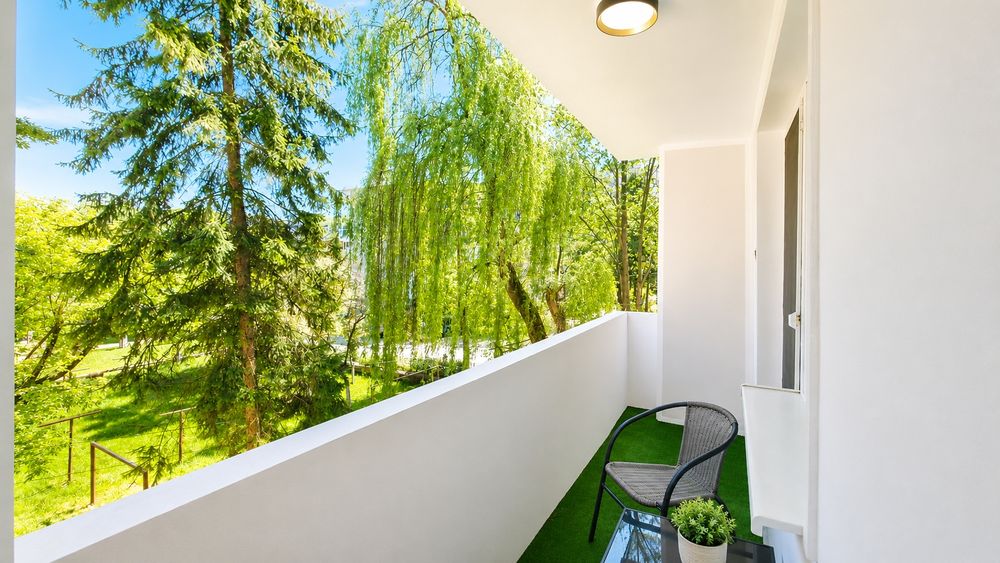 Apartament renovat poziție centrală