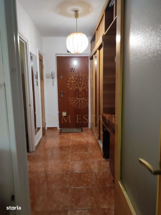 3 Camere Bloc Reabilitat Auchan Drumul Taberei — fotografia 3
