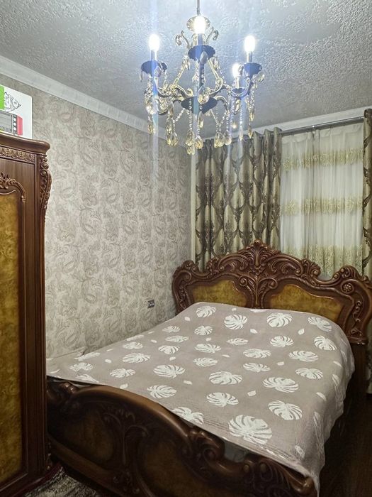 Продаётся мебель китайской