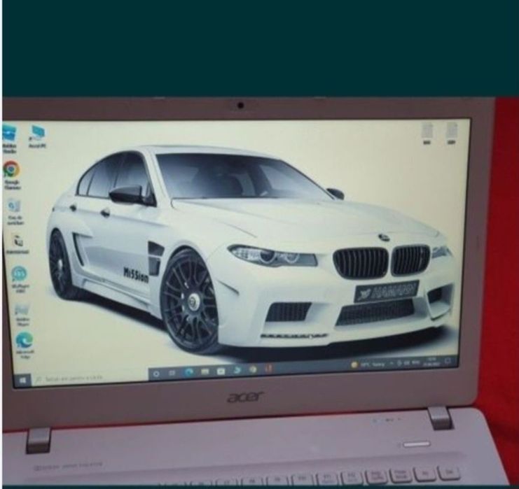 Laptop  Acer  14",baterie excelenta