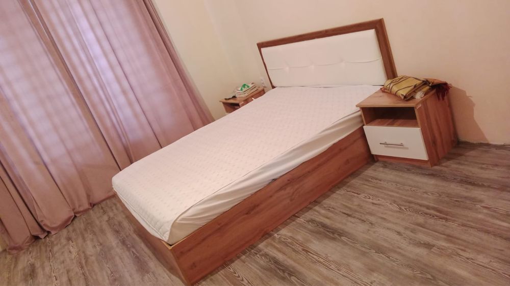 Спальный гарнитур сатылады 70к тг