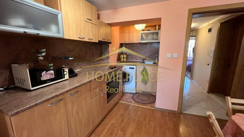 Дава се под наем Двустаен апартамент в Варна, Погреби - 61 кв.м за 433.5 € - Снимка #1