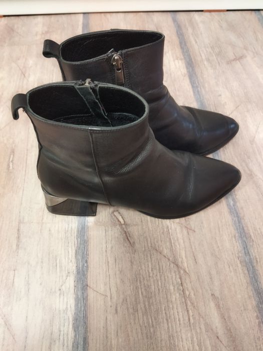 Дамски боти естествена кожа