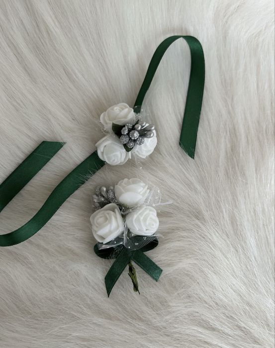 Сватбени бутониери