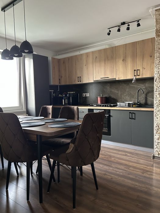 Apartament cu 3 camere