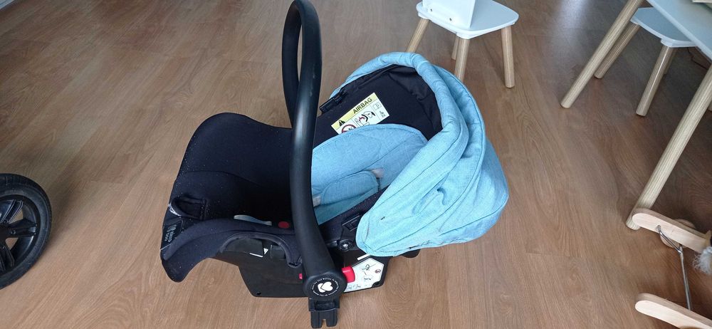 Бебешка количка Kikка Boo Амая 3 в 1 с трансформираща седалка.