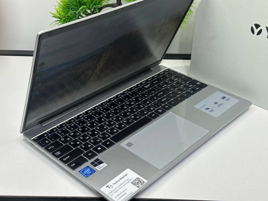 YAMI intel N100/SSD:512gb ram: 16gb/