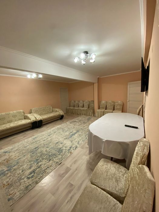 Трехкомнатная. Семь спальных мест.