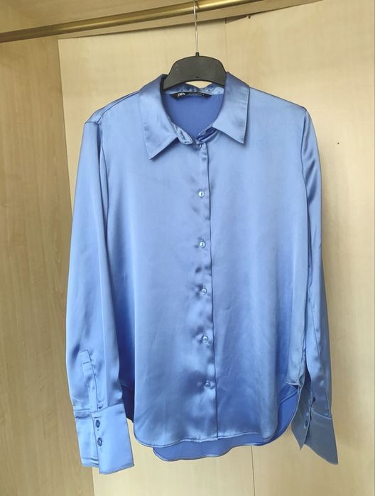 ZARA синя сатенена риза М / Л