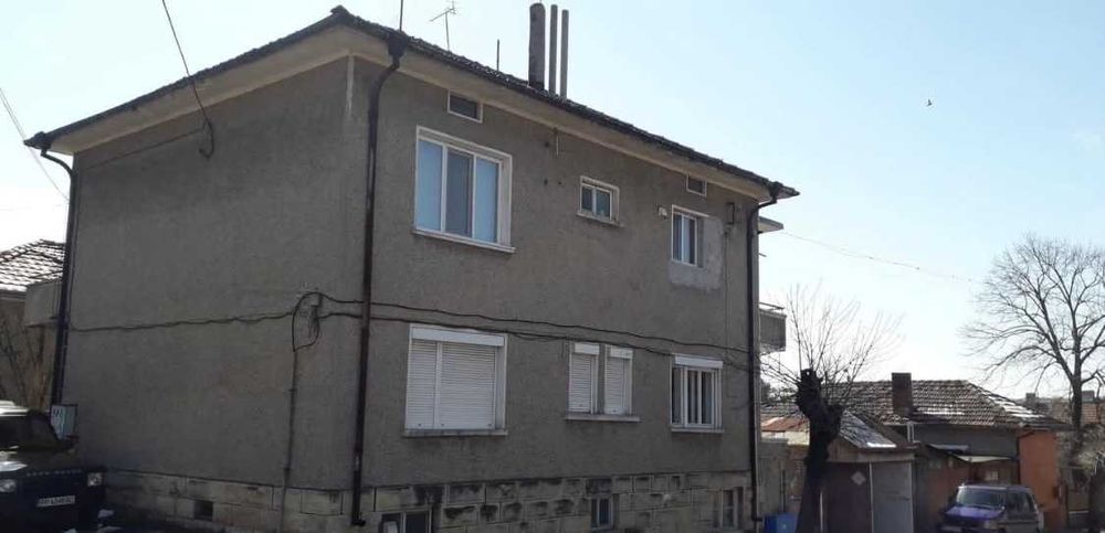 Продава се Етаж от къща в Разград, Варош - 155 кв.м за 872 €/кв.м - Снимка #10