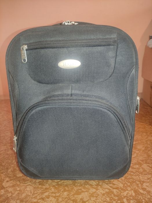 Куфар на колелца за ръчен багаж 40/30/20