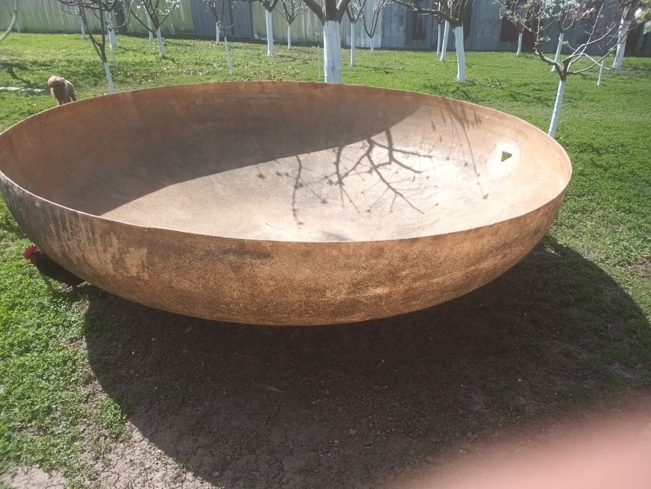 Продавам  басейн