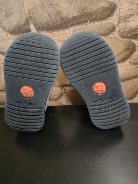 Обувки Биомеханикс