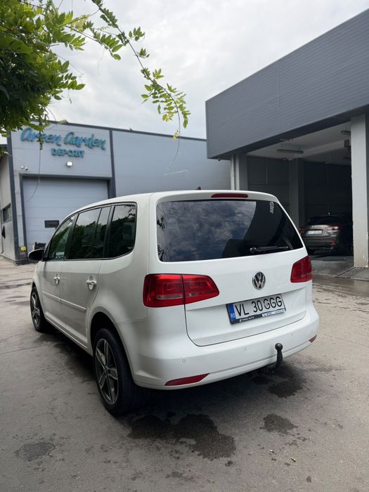 VOLKSWAGEN Touran 2011 — imagine 5