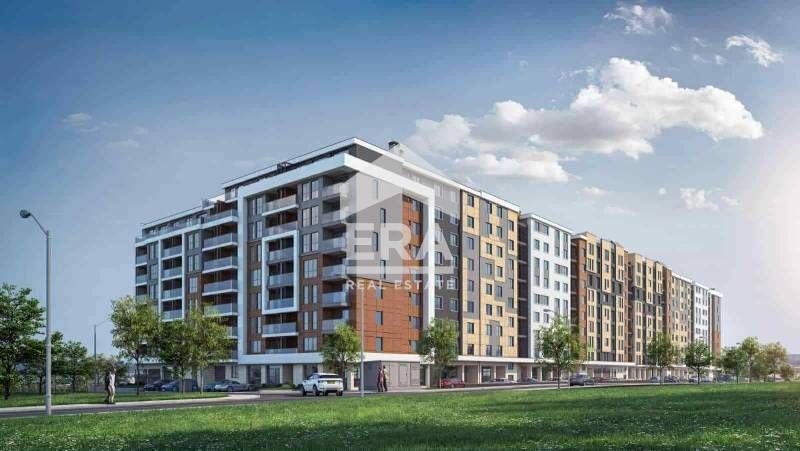 Двустаен южен апартамент за продажба, с голяма дневна, в новострояща с