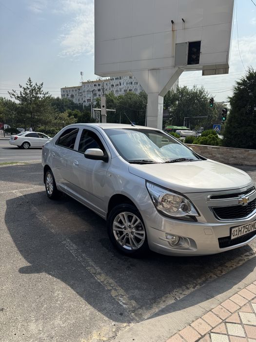 Chevrolet-Cobalt-2024