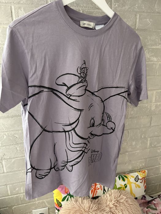 Нови тениски Guess,Calvin Klein, Pause jeans и др.