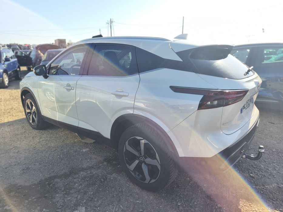 Nissan Qashqai 2023 1.3 manual