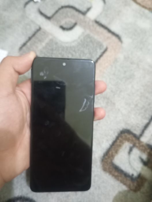 Samsung A51 xotirasi 128 pubg fps 60 tinniq