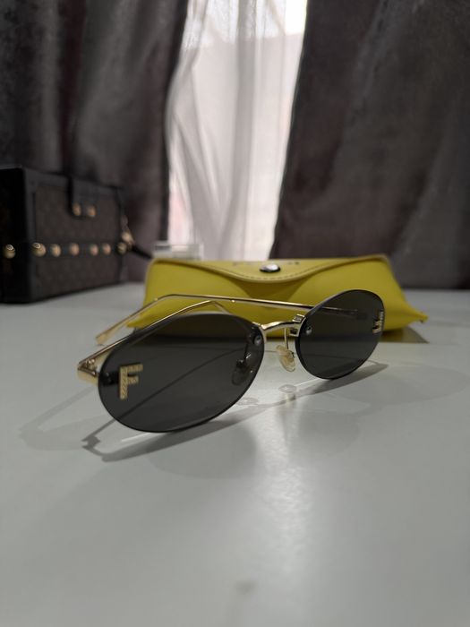 Слънчеви очила Fendi