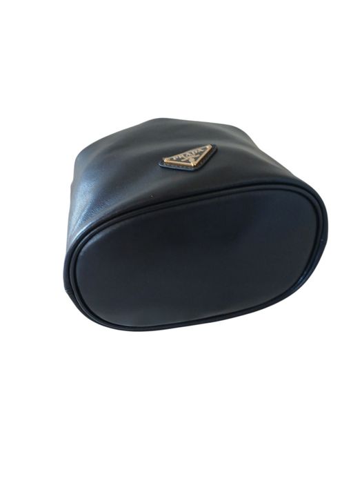 Prada bucket оригинал