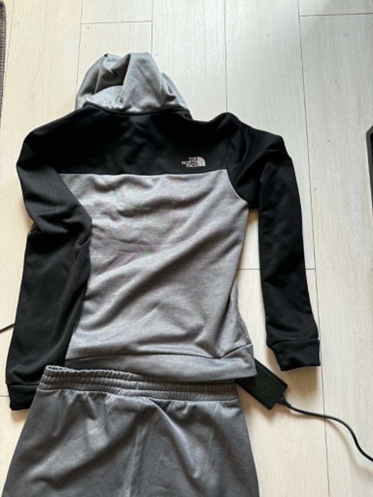 The North Face спортен екип