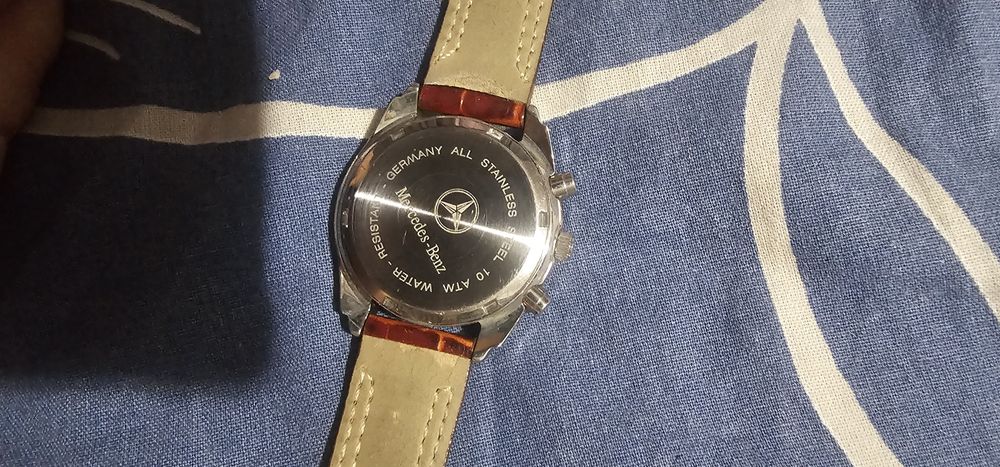 Женские часы- хронограф