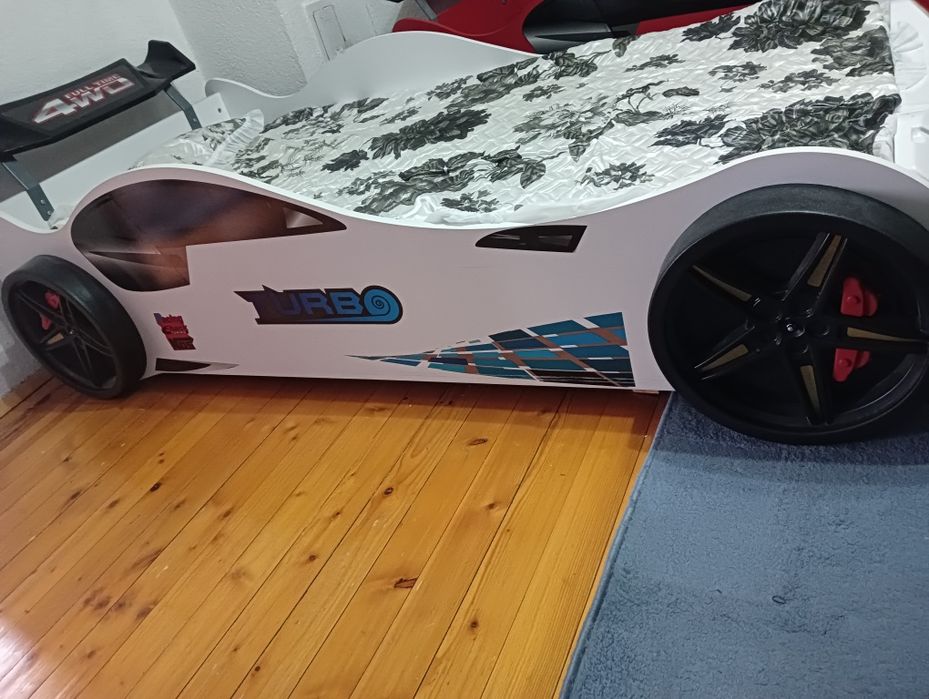 Детско легло кола