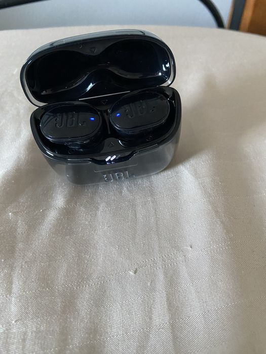 Наушники JBL Tune Buds Ghost Edition