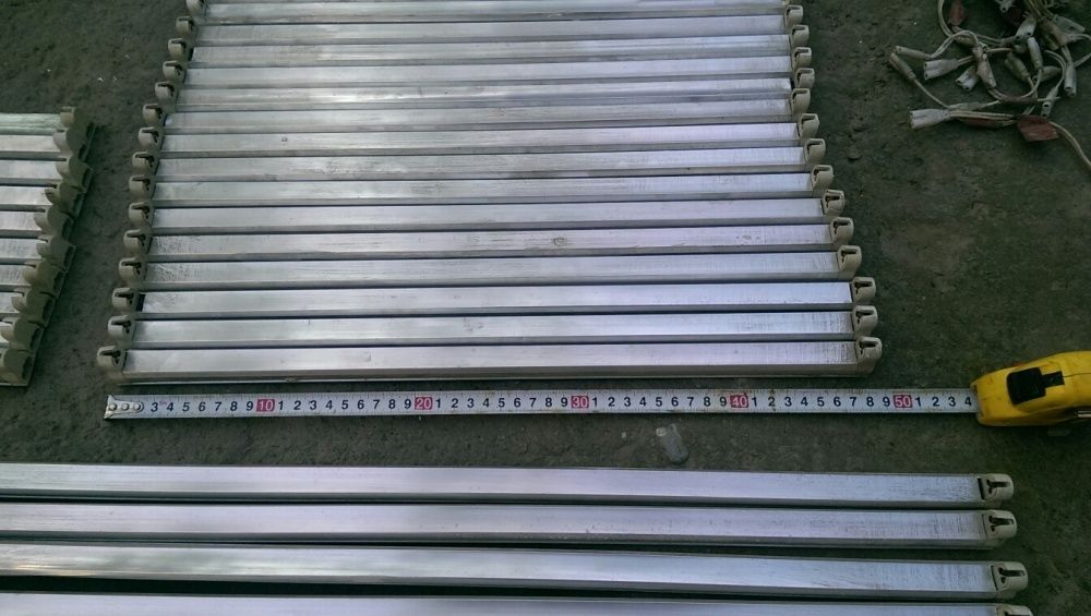 Светильники люминесцентные для пальчиковых ламп