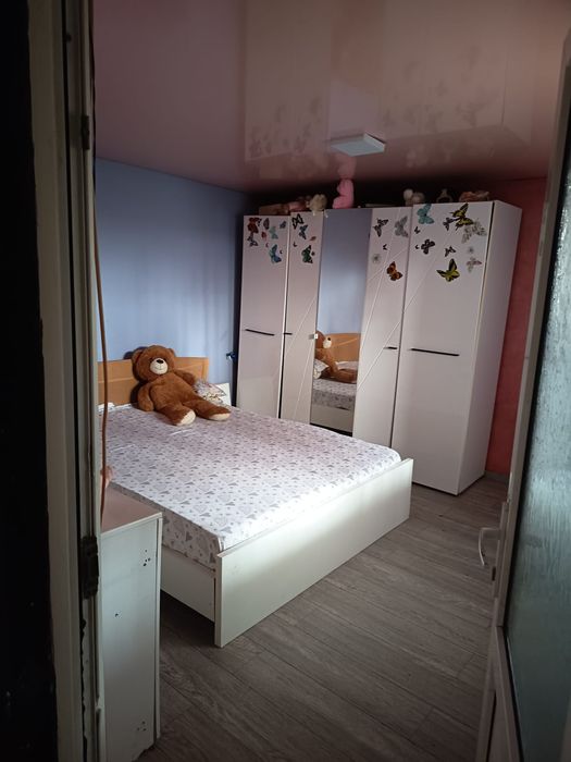 Vând vila/casa 4 dormitoare