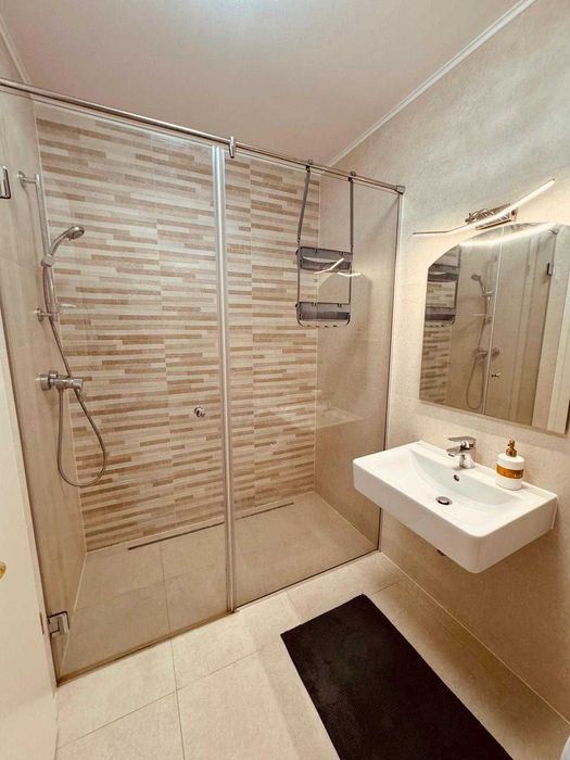 Inchiriez Studio in cartier Coresi - Kasper.