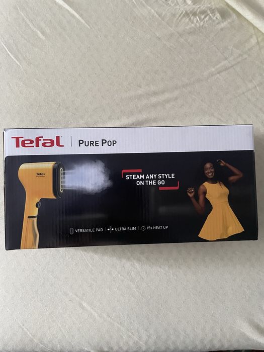 Aparat de calcat vertical cu abur Tefal nou
