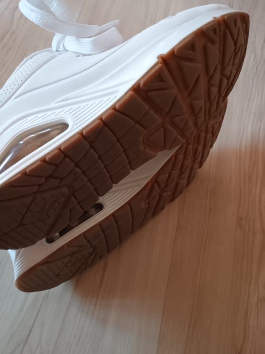 Продавам маратонки Sketchers 36 номер, зимни маратонки Sketchers