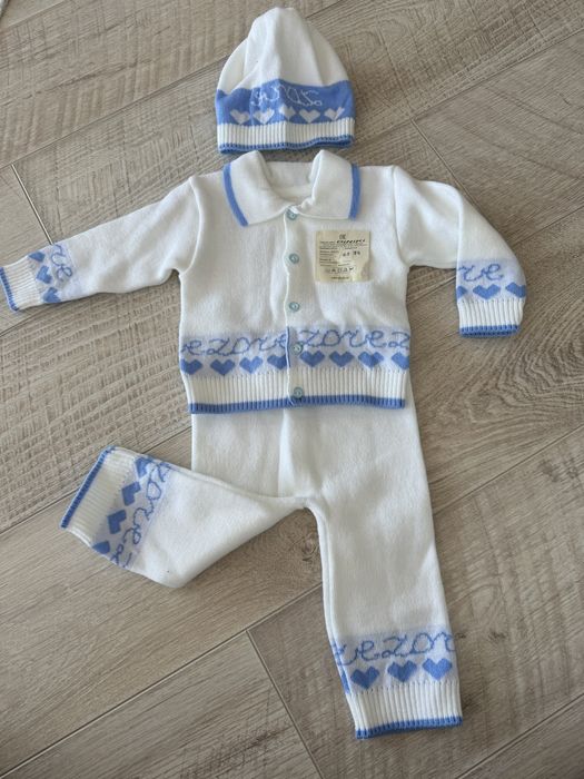 Продам новые детские костюмы