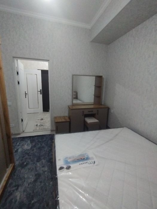 ЧИРЧИК ШАХРИДА И7жарага  квартира 10-микрорайода Жойлашган 2 хонали