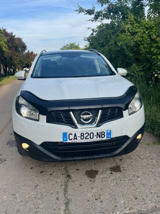 Nissan Qashqai 1.6 diesel 4x4 7 locuri Full